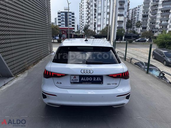 Audi Yetkili Bayiden A3 Sportback Advanced 6965 kmde Boyasız