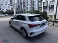 Audi Yetkili Bayiden A3 Sportback Advanced 6965 kmde Boyasız