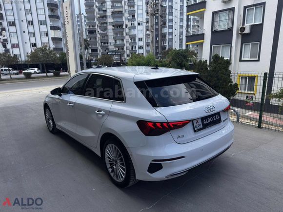 Audi Yetkili Bayiden A3 Sportback Advanced 6965 kmde Boyasız