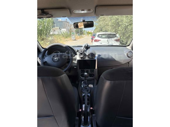 Sahibinden Dacia Duster 1.5 dCi Laureate 2011 Model 