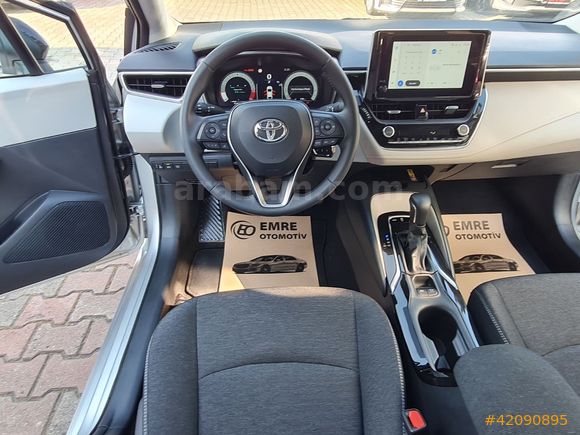 2025 TOYOTA COROLLA 1.5 DREAM MULTIDRIVE-S SADECE 17 BİNDE