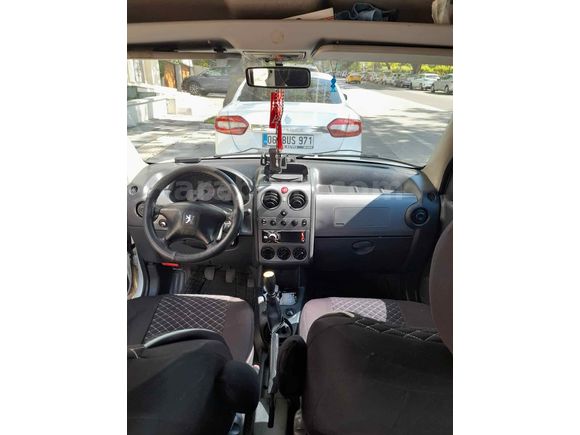 Sahibinden Peugeot Partner 2.0 HDI 2006 Model 