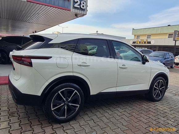 2023 HATASIZ BOYASIZ QASHQAI 4×4 SADECE 39 BİNDE 1.3 SKYPACK