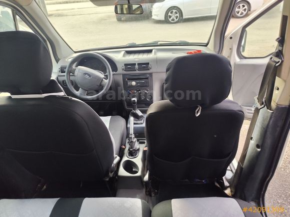 2006 FORD CONNECT 75 LİK TEMİZ AİİLE ARACI