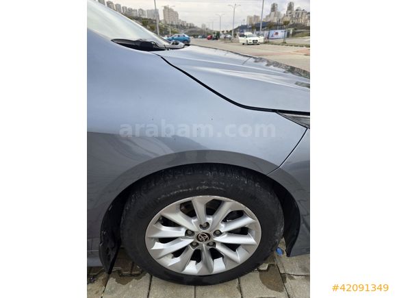 FULL YETKİLİ SERVİS BAKIMLI 98 BİN KM DE ÇOK TEMİZ.