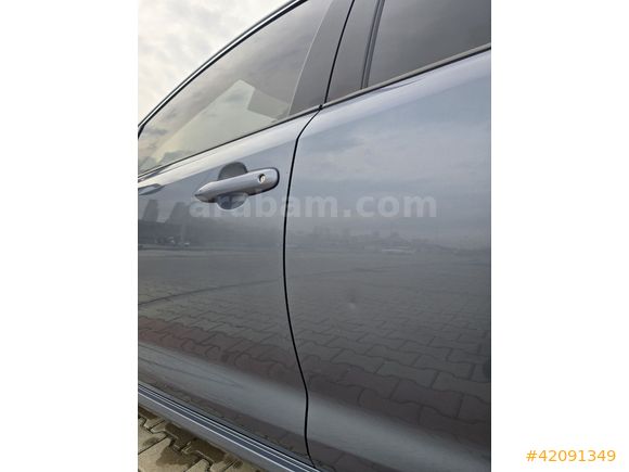 FULL YETKİLİ SERVİS BAKIMLI 98 BİN KM DE ÇOK TEMİZ.