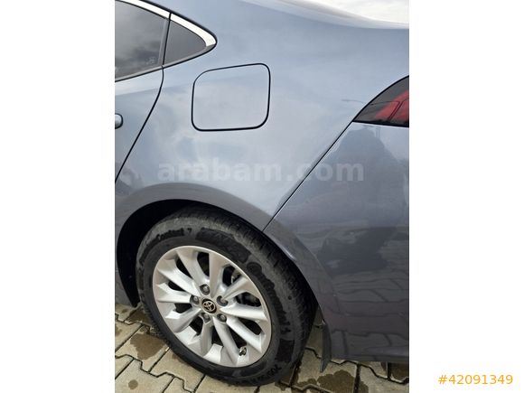 FULL YETKİLİ SERVİS BAKIMLI 98 BİN KM DE ÇOK TEMİZ.