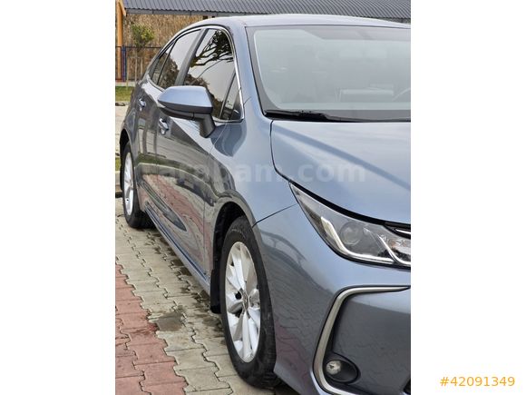 FULL YETKİLİ SERVİS BAKIMLI 98 BİN KM DE ÇOK TEMİZ.
