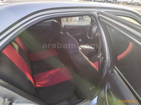 HONDA CİVİC 1,4 İ 1997
