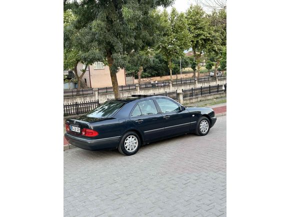 Sahibinden Mercedes - Benz E 200 Elegance 1998 Model 
