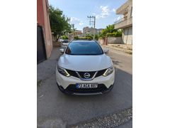 Sahibinden Nissan Qashqai 1.6 dCi Sky Pack 2015 Model  291.000 km Beyaz