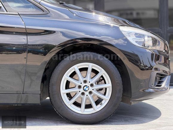 GARAGE9 2017 BMW 216D ACTIVE TOURER G.GÖRÜŞ CAPLAY DERİ KOLTUK