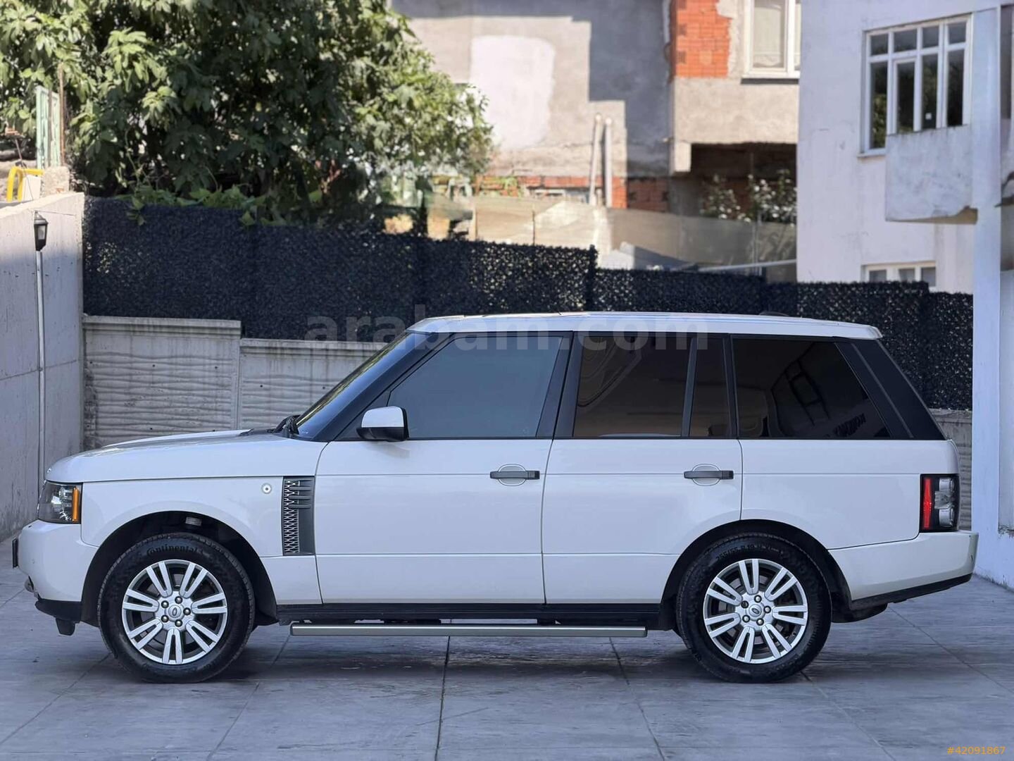 Galeriden Land Rover Range 3.6 TDV8 Vogue 2010 Model Samsun 320.000 km Beyaz 4