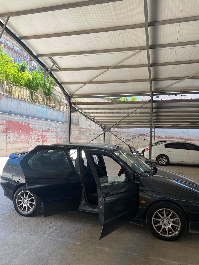 Sahibinden Alfa Romeo 146 2.0 Ti 1997 Model Şanlıurfa 345.000 km Füme 6