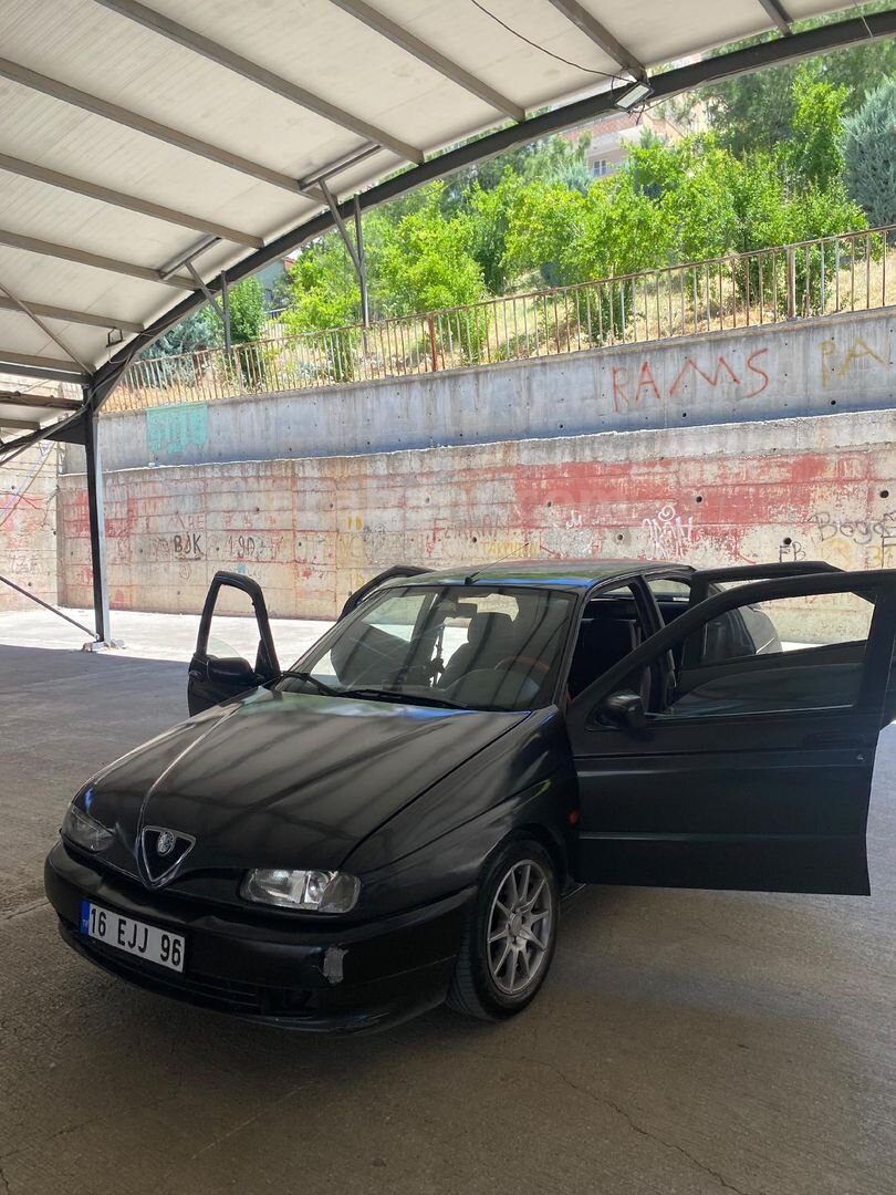 Sahibinden Alfa Romeo 146 2.0 Ti 1997 Model Şanlıurfa 345.000 km Füme 3