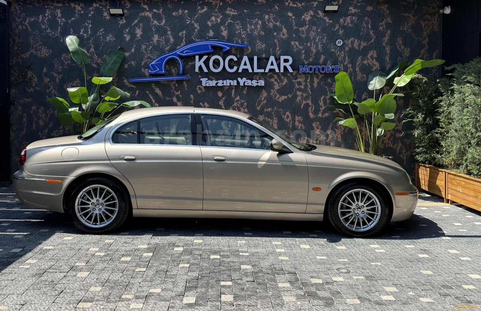 Galeriden Jaguar S-Type 2.5 2005 Model Ankara 90.000 km Bej 3