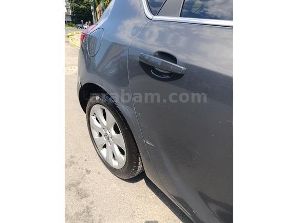 Sahibinden Opel Astra 1.3 CDTI 2012 Model  200.000 km Gri (Asteroid)