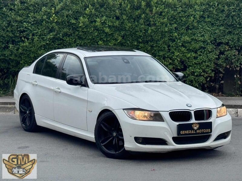 Galeriden BMW 3 Serisi 316i Comfort 2011 Model İstanbul 214.000 km Beyaz