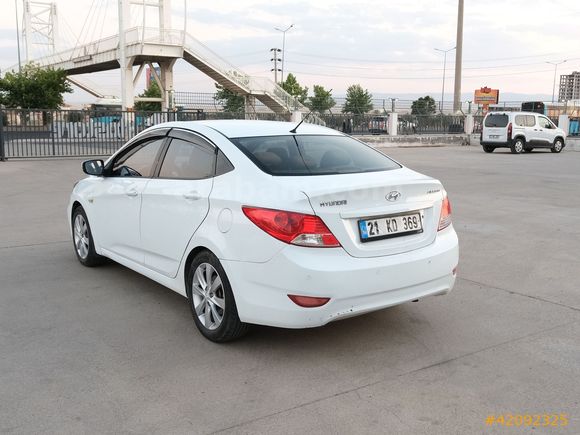 OTOSTORE'DAN Accent Blue 1.4 CVVT Mode Plus 2012