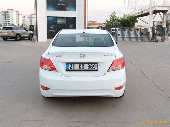 OTOSTORE'DAN Accent Blue 1.4 CVVT Mode Plus 2012