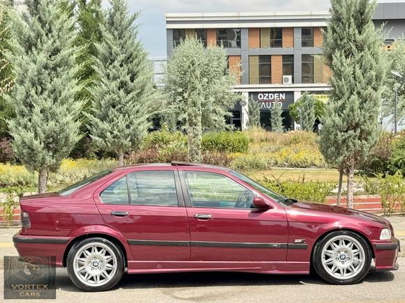 1996 MODEL 3.20İ MASRAFSIZ ORJİNAL M SPORT ORJİNAL MANUEL