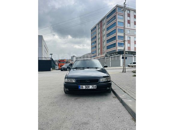 Sahibinden Opel Astra 2.0 GSi 1996 Model 