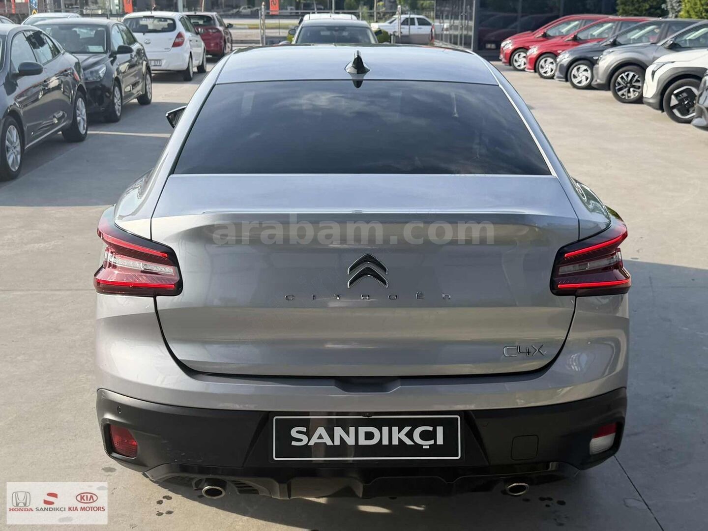 Galeriden Citroen C4 X 1.2 PureTech Shine 2024 Model Sakarya 81.650 km Gri 7