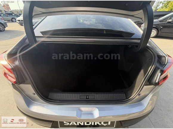 SANDIKÇI 2.EL 2024 C4 X 1.2 Puretech Shine EAT8