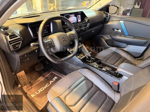2023 MODEL 23.000 KM e-C4 SHİNE BOLD