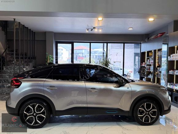 2023 MODEL 23.000 KM e-C4 SHİNE BOLD