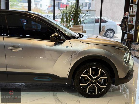 2023 MODEL 23.000 KM e-C4 SHİNE BOLD