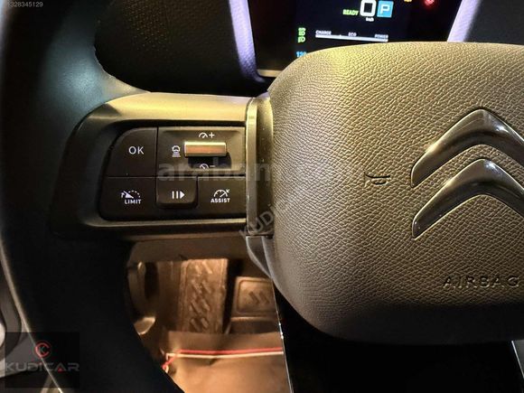 2023 MODEL 23.000 KM e-C4 SHİNE BOLD
