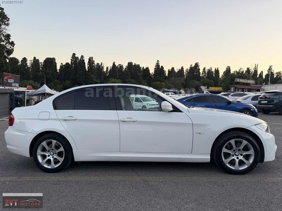 2011 MODEL BMW 3.20D DEĞİŞENSİZ TERTEMİZ KONDİSYON