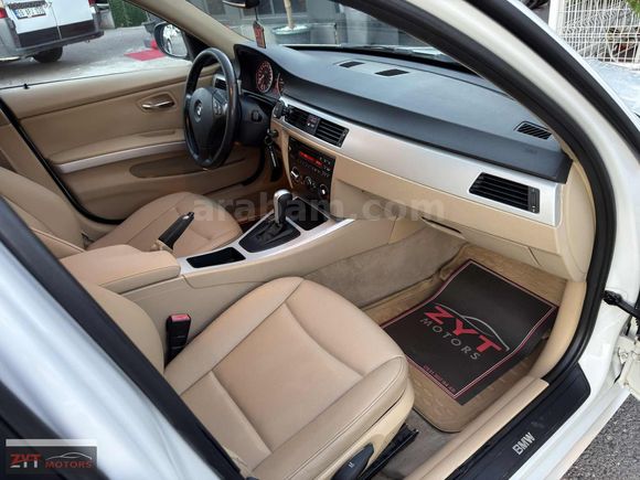 2011 MODEL BMW 3.20D DEĞİŞENSİZ TERTEMİZ KONDİSYON