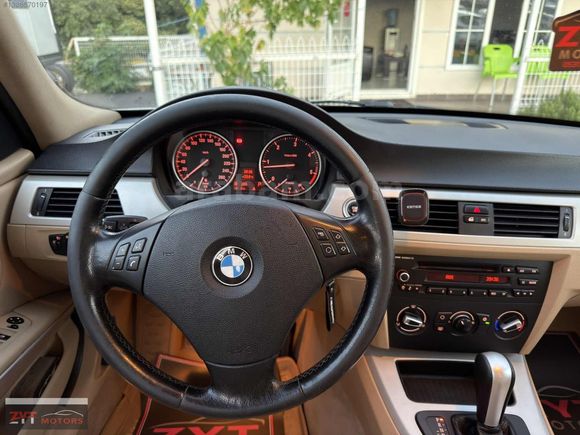 2011 MODEL BMW 3.20D DEĞİŞENSİZ TERTEMİZ KONDİSYON