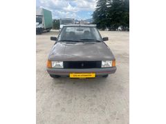 Çolak otomotiv den temiz Fransız Reno 9 takas olur
