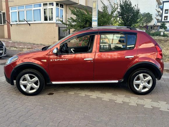 180 BİNDE ORJINAL KM FUL PAKET MASRAFSIZ AİLE ARACI