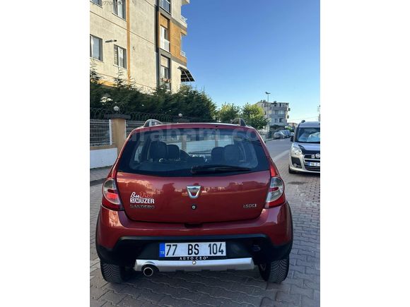 180 BİNDE ORJINAL KM FUL PAKET MASRAFSIZ AİLE ARACI