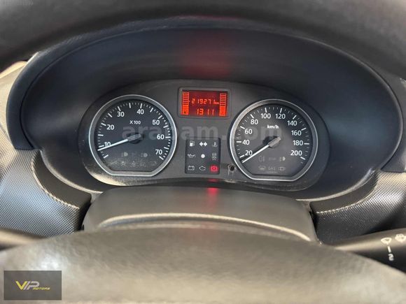 VİP MOTORS DAN DEĞİŞENSİZ 219 BİN KMDE MASRAFSIZ SANDERO