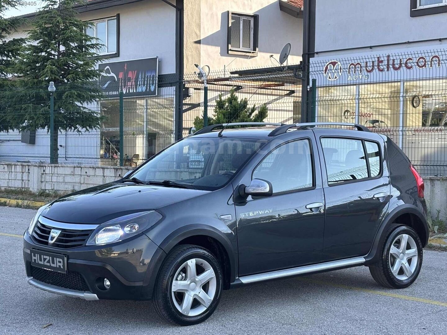 Galeriden Dacia Sandero 1.5 dCi Stepway 2012 Model Isparta 190.000 km Yeşil 4