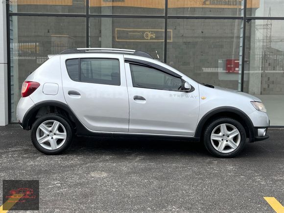 DACİA STEPWAY 1.5 DCI 90BG MAKYAJLI KASA EMSALSİZ TEMİZLİKTE
