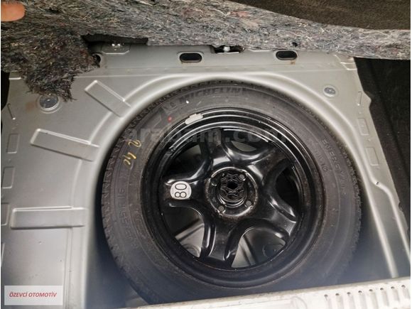 ÖZEVCİ OTOMOTİV'DEN ORİJİNAL DACİA SANDERO STEPWAY...