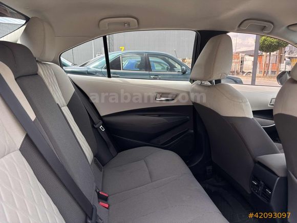 KOÇOĞLU'DAN 2021 HATASIZ Toyota Corolla 1.5 Flame Multidrive S