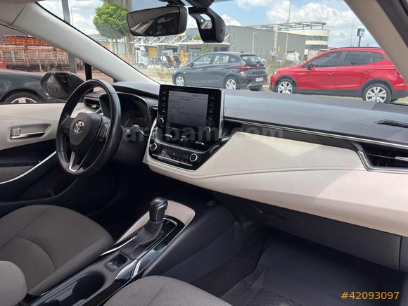 KOÇOĞLU'DAN 2021 HATASIZ Toyota Corolla 1.5 Flame Multidrive S
