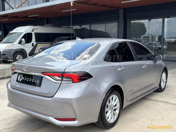KOÇOĞLU'DAN 2021 HATASIZ Toyota Corolla 1.5 Flame Multidrive S