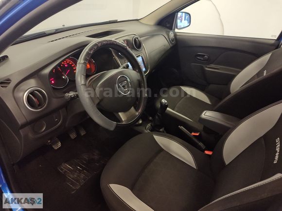 AKKAŞ 2'DEN DACİA SANDERO 1.5DCİ STEPWAY 95HP