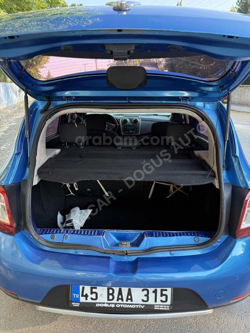 Galeriden Dacia Sandero 1.5 dCi Stepway 2015 Model Uşak 212.000 km Mavi 6
