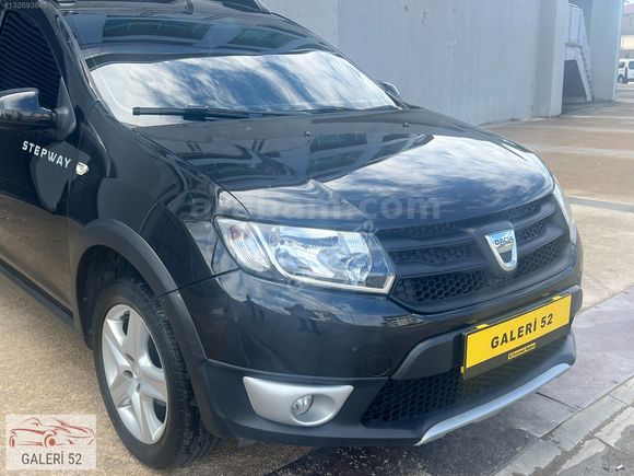 GALERİ 52 DEN 2015 MODEL 44 BİNDE HATASZ BOYASIZ Stepway 1.5 DCİ