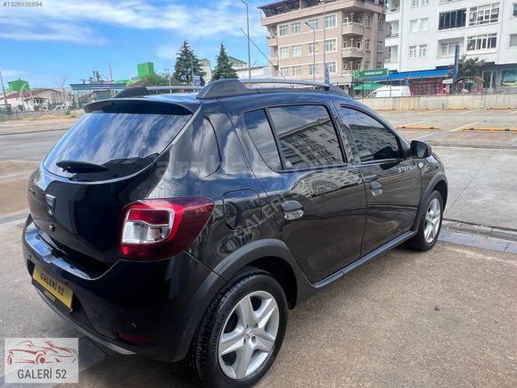 GALERİ 52 DEN 2015 MODEL 44 BİNDE HATASZ BOYASIZ Stepway 1.5 DCİ