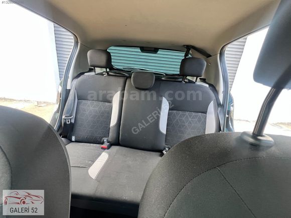 GALERİ 52 DEN 2015 MODEL 44 BİNDE HATASZ BOYASIZ Stepway 1.5 DCİ